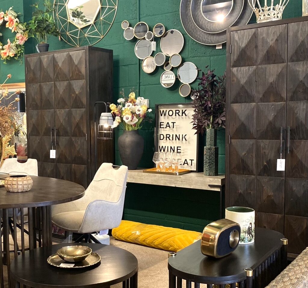5 ways to start your new year home makeover for 2026 home makeover maybe that armchair looks more tired than vintage. Or maybe the dining table is taking up too much room. We believe that january shouldn't just be about getting rid of things and instead it should be about curating a space you actually love. That is why a new year home makeover is the perfect way to kickstart the year. Here is our guide on how to declutter, reassess and strategically upgrade your home for 2026.